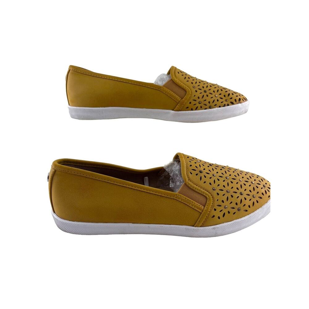 Nautica Slip On Sneakers Womens Sz 8 Mustard Perforated Beachy EUC